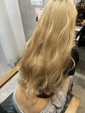 ルフレ 新宿本店1st(Reflet) ロングレイヤー