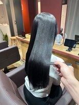 イロ(iro)&nbsp;アマトラ“カシミヤ質感"髪質改善トリートメント.ブルーブラック