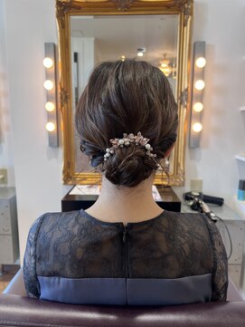 コワファースト  させぼ五番街店(COIFF1RST) ゆるふわシニヨンアレンジ☆