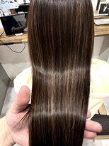 スピラ(SPiRA)&nbsp;【ハイライト×ブラウン】髪質改善ULTOWA