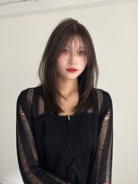 ヨーク(YOKE)&nbsp;ミディアムレイヤー姫カットレイヤーマロンベージュ