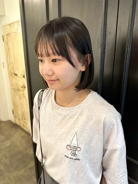 ミラバイグリーン(Mira by green) 横浜ボブ　10代20代30代　前下がりボブ