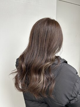 フォークロア 己斐店(Folk Lore) イルミナカラー