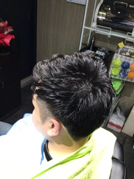 ソウ ヘアーワークス ヤマザキ(想 Hair works YAMAZAKI) ツーブロック