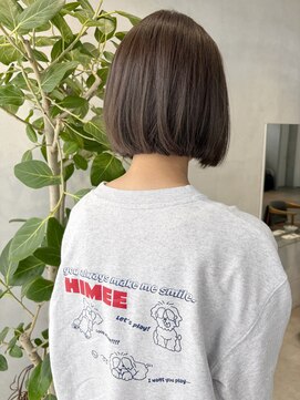 ミント(mint) mint☆ショートヘアとの相性◎オリーブベージュ☆