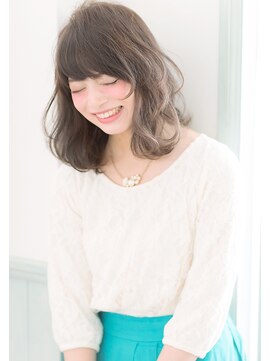 ヘアーアートシフォン 川口東口店(hair art chiffon) グレージュ&スポンテニアスなフリンジバングマッシュミディ川口
