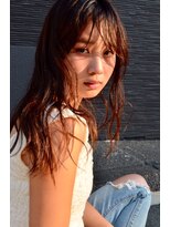 シック 浦和(CHIC)&nbsp;ほつれカールがセクシーな色っぽウェットヘア