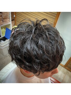 カットクルーオアシス 重信店 スパイラルマッシュ