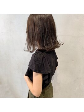 ミント(mint) ナチュラルなグレージュカラー！