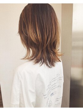 アリスバイアフロート 自由が丘(ALICe by AFLOAT) 大人ウルフレイヤーミディ