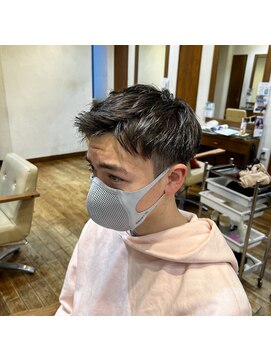 エクリ 麻布十番(equri) アップバングツーブロック