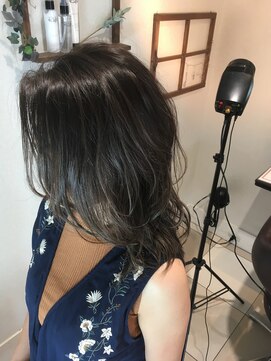 ツヅル(tsuzuru.) 大人グラーデーション☆ミ