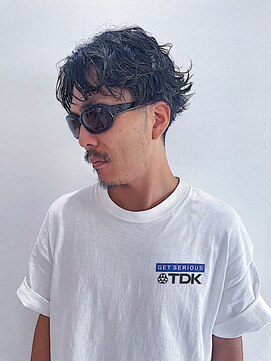 ツムグイロ マッシュパーマ