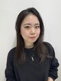 シュールトルワ(SUR TROIS) 江崎 愛香
