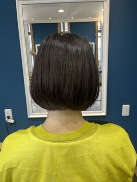 コス(COS) 【COS/平塚/松下】切りっぱなしボブ