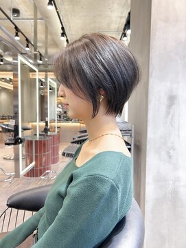 ロンド エメ 柏(Lond aimer) ショートくびれ丸みショートボブハイライトイメチェン髪質改善柏