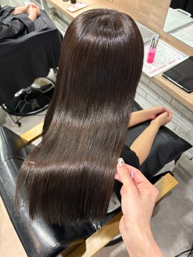モク(mok) ブリーチ毛にも施術できる酸性ストレート！◎