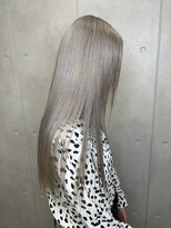 レオクマ(REOKUMA)&nbsp;コンクリートシルバー/シルバー/髪質改善/艶髪ストレート