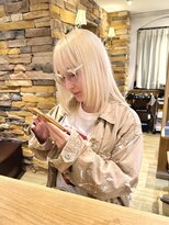 アロマ ヘアー ルーム 新宿3号店(AROMA hair room) ケアブリーチのダブルカラー変身！色が抜けても可愛いカラー♪