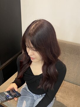 ヴィオラカラー(VIOLLA COLOR) レイヤーカット/赤/ワインレッド