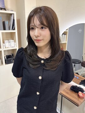 シオ ヘアー デザイン(Sio. hair design) レイヤーカット×オリーブグレージュ