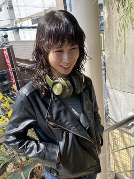 ペッシェ(pesce) pesce ブリーチ/インナーカラー/ダブルカラー/縮毛矯正/パーマ