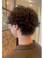 イーネ(e ne) マッシュ、波巻きパーマ