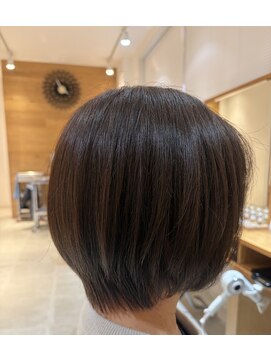 ストーリアエフ 郷東店(storia.f) 丸みショート