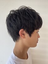 リフ(RIFF)&nbsp;弘前スパイキーショートマッシュウルフレイヤーメンズカット暗髪
