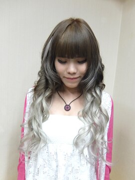 エクステ専門店ミキ 横浜店(MIKI) モテカワ♪ゆるふわ大人巻髪セット♪ハイライトカラーエクステ