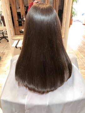 ティアラ 桜木町(TIARA) 髪質改善OggiOtto【オッジィオット】フルの仕上り＃２　ｂｙ西山