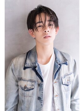 アメリ 新宿(Ameri) Ameri 前下がりセンターパート 【新宿】