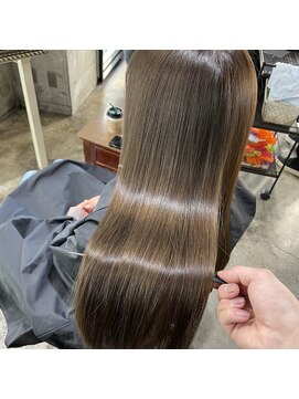 サロンドミルク 原宿(salon de MiLK) 伸ばしたい人はRoyal髪質改善で毎朝を楽に