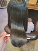 リリアン(Ririan)&nbsp;【橋本】うる髪フルカラー+自社製品髪質改善トリートメント