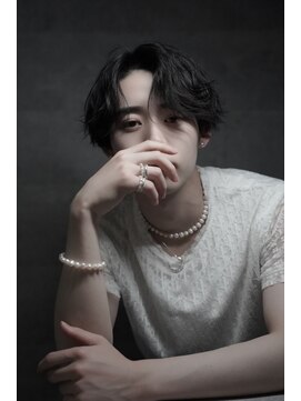 シン(syn) センターパート