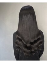 フツーロ 栄(FUTURO) プルエクステ