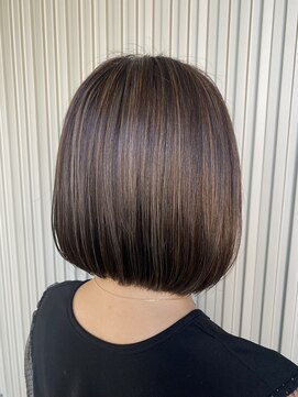 ラ ブーケ 御器所店(La Bouquet) デザインカラー/ハイライト/ベビーチップ/ボブ