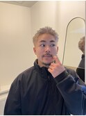 ホワイトベージュ
