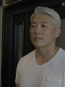 ダウバーバーショップ(DAU BARBER SHOP) グレイバックスタイル