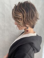 ムウ 難波(MOU)&nbsp;ショートボブルフ黒髪ネビージュ小顔ワンレン20代30代40代50代