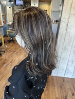 ロイズ ヘアデザイン アンド スパ(LOES) メルティカラー×ウェーブミディアム×似合わせカット