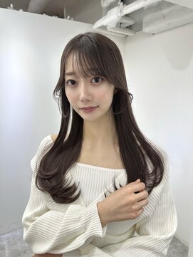 ヴィオットバイサロン(Viot by Salon) 前髪ありグレージュ似合わせカット韓国ウェーブミディアム銀座
