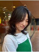 ミディアムウルフ顔まわりレイヤーカット
