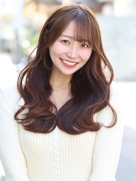 アイドットプラスフェリシア 表参道(i.+FERiCIA.) ウェーブ巻きでゆるふわヘア