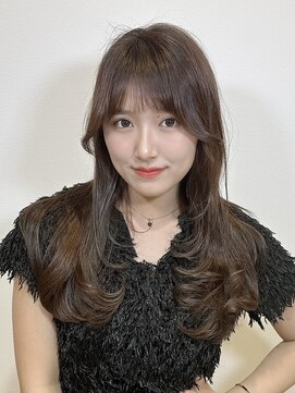 レヴィア(REVIA) レイヤーカット髪質改善トリートメント前髪カット