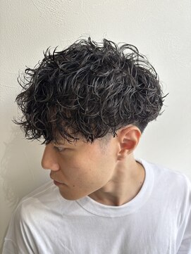 グラフ 立川(Graph.) 無造作ニュアンスツーブロックシャドウパーママッシュ