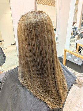 ナンバースリー 溝の口店(Number Three) オリーブベージュ【N°3溝の口】