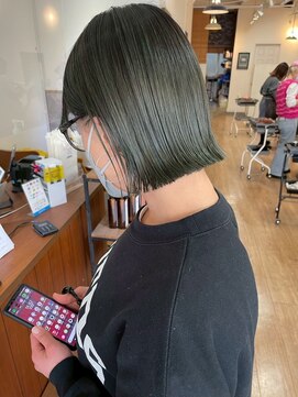 ラック 津田沼(LUCK) グリーン/ケアブリーチダブルカラーインナーカラー