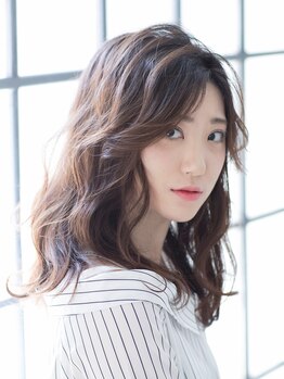 ヘアーラヴワン 太田(hair Love One)の写真/【炭酸スパ×ナノトリートメント】プチプラでもケア重視★経験豊富なスタッフ揃いで大人の悩み髪から解放！