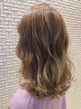 オリーブスバイネオリーブ(Olive's by neolive) 【新宿 Olives by neolive】ミディベージュ